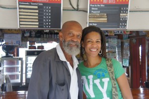Here I (Passionfruit Sista) am with Beacon Point's Bennie, story teller and daiquiri maker extraordinaire!